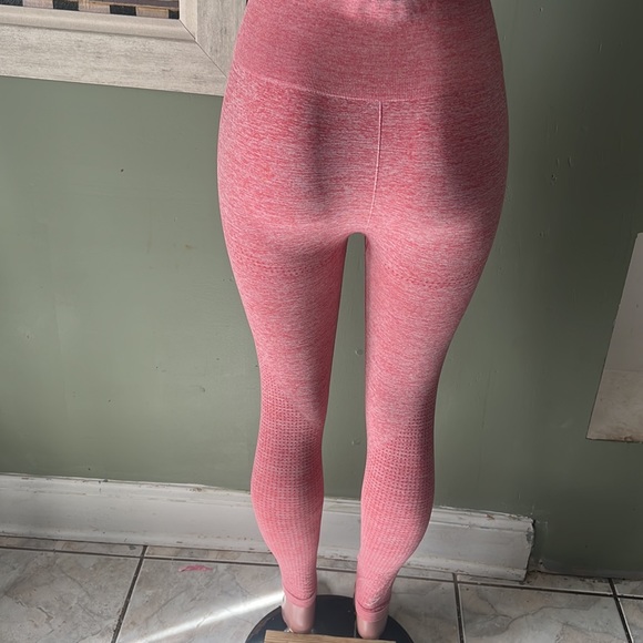 Gymshark leggings - Picture 3 of 6